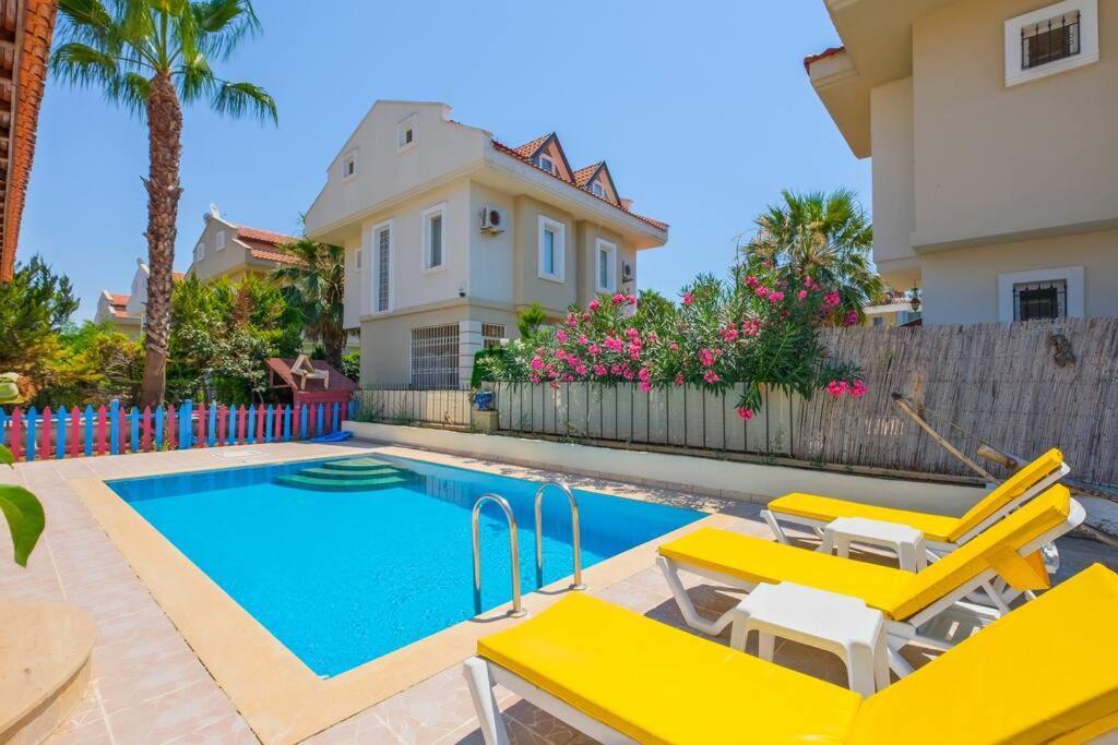 Infinity Sunshine Villa Fethiye Exteriör bild